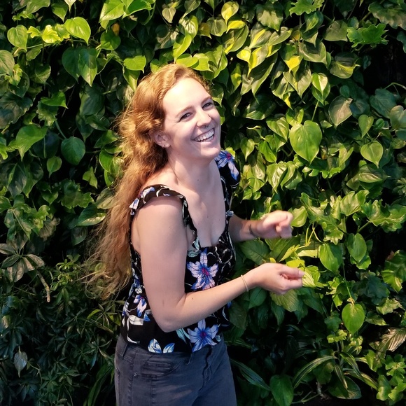 Meet Your Posher - Picture 5 of 8